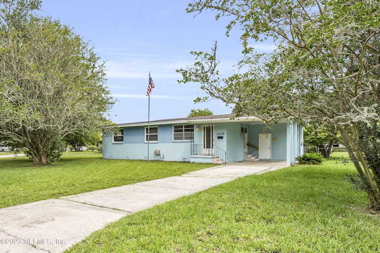 2828 Ilene DR Jacksonville, FL 32216 | MLS 1236594 Photo 1