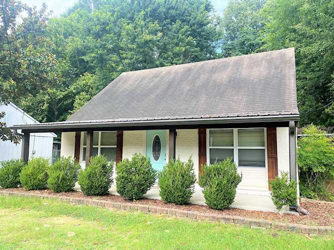 902 Louisville St Starkville, MS 39759