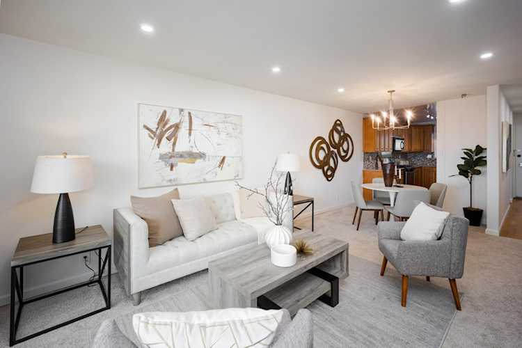 43 Joy Ave D Brisbane, CA 94005 | MLS ML81930927 Photo 1