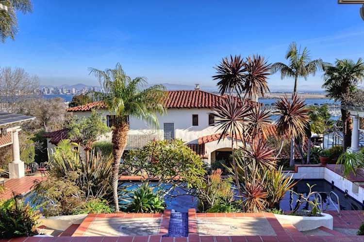 760 Armada Terrace San Diego, CA 92106