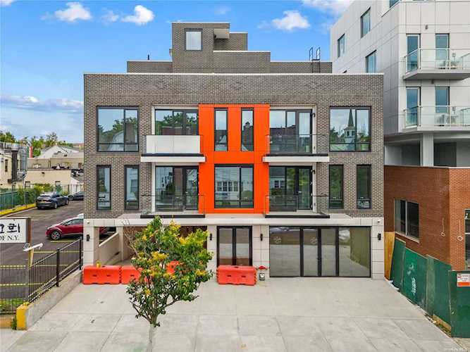 150-15 Barclay Ave #S1 Flushing, NY 11354