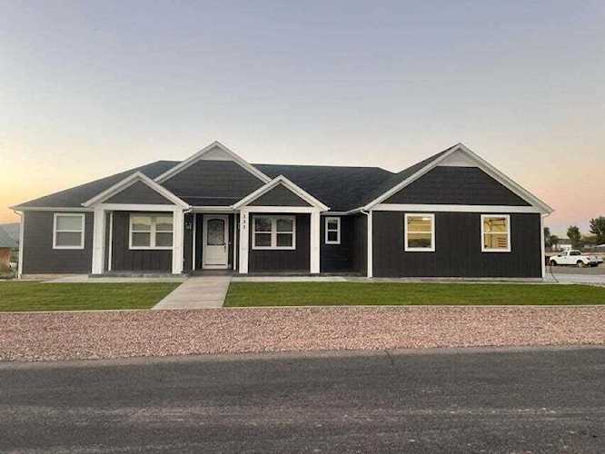 131 E 650 S Enterprise, UT 84725