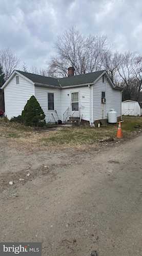 36 Hoyle Ln Severna Park, MD 21146
