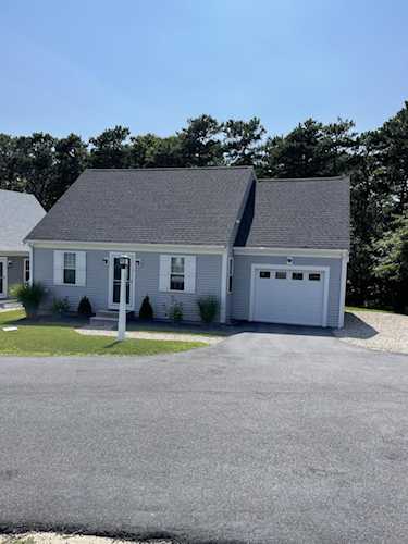 20 Bliscott Avenue South Yarmouth, MA 02664 | MLS 22301475 Photo 1