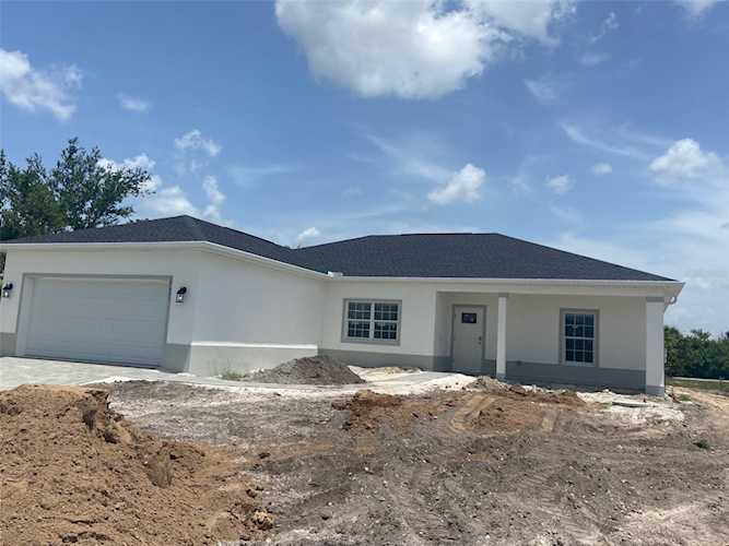 15681 Lakeland CIRCLE Port Charlotte, FL 33981
