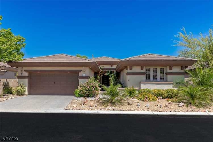 61 Fountainhead Circle Henderson, NV 89052