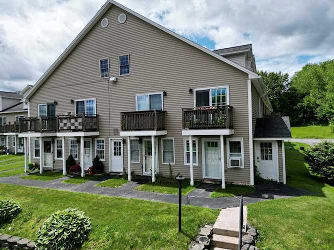 35 Mathews Ave Waterville, ME 04901 | MLS 1565061 Photo 1