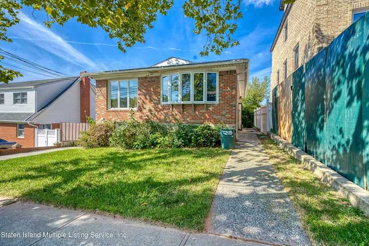 49 Bolivar St Staten Island, NY 10314 | MLS 1157864 Photo 1
