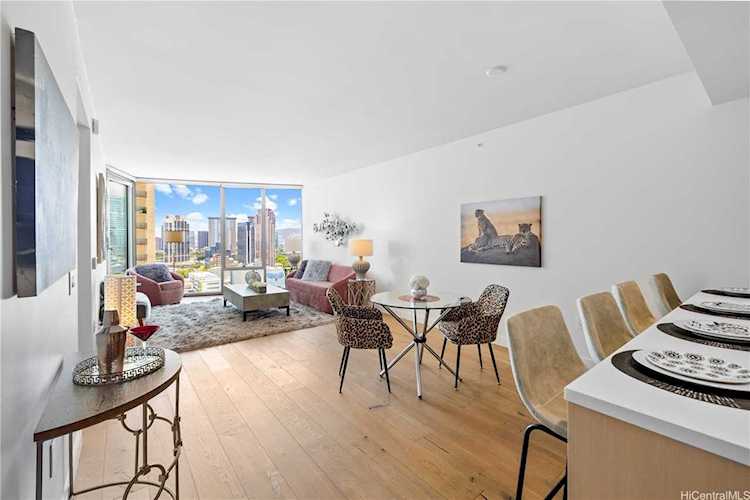 1001 Queen Street #2209 Honolulu, HI 96814