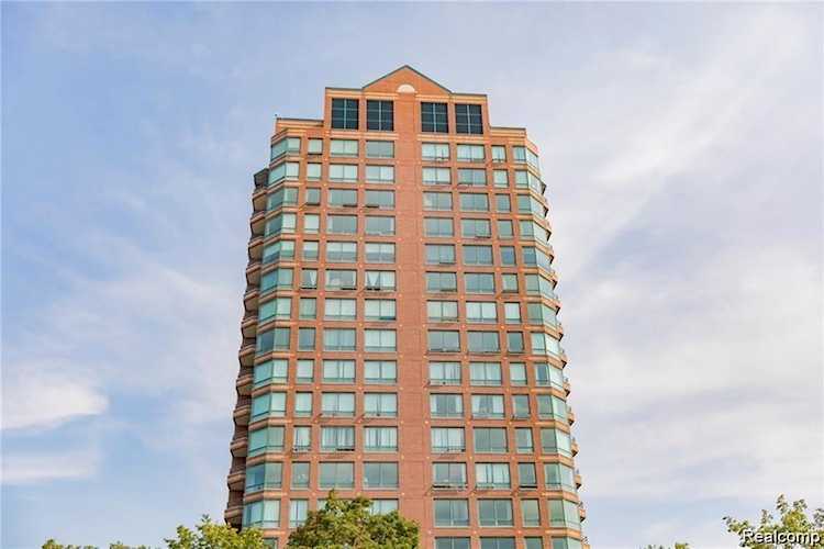3320 Spinnaker Ln #11B Detroit, MI 48207 | MLS 20230056886 Photo 1