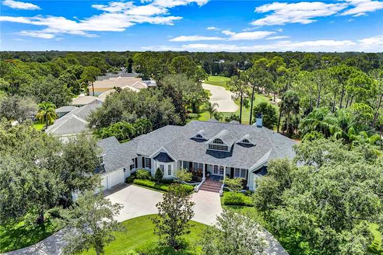 1100 SW Carolina Circle Vero Beach, FL 32962
