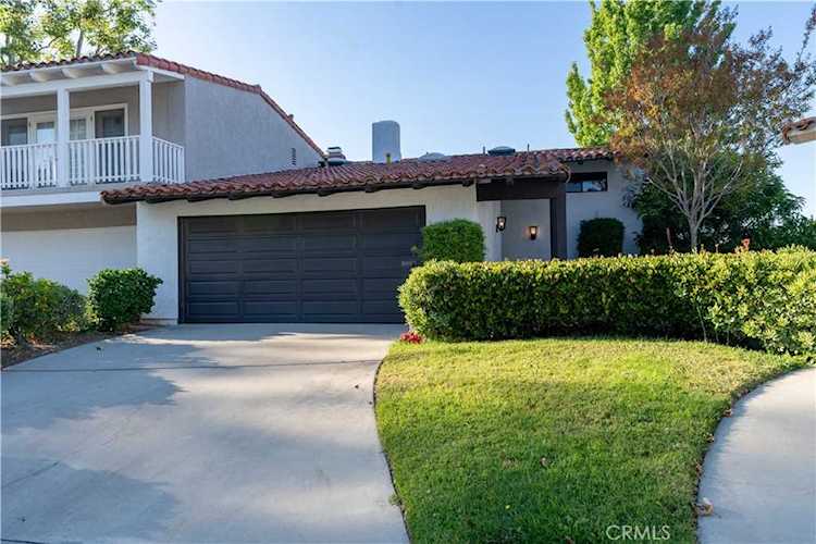 2944 Perla Newport Beach, CA 92660 | MLS NP23070993 Photo 1