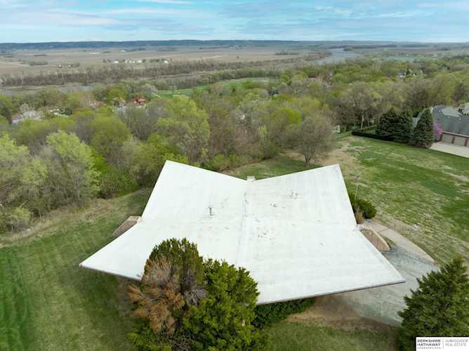 505 Ridge Rd Bellevue, NE 68005