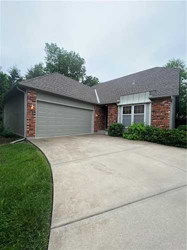 11106 Delmar Ct Leawood, KS 66211 | MLS 2428706 Photo 1