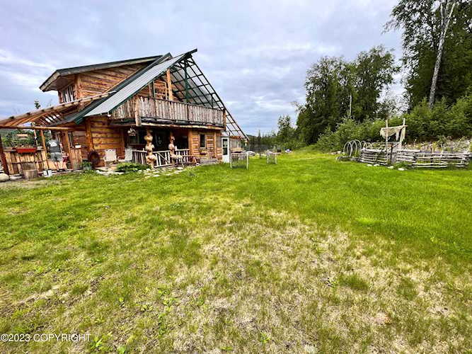 20317 E Rampart Loop Talkeetna, AK 99676