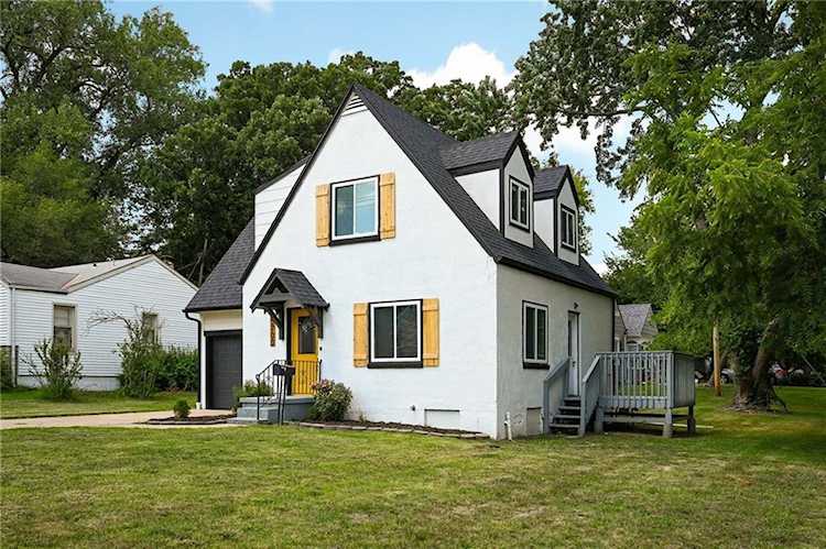 5700 W 55th St Mission, KS 66202