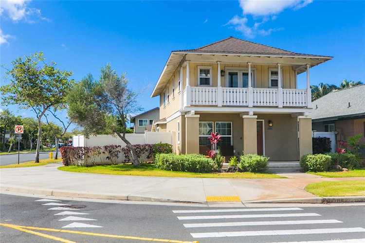 91-2126 Kaiwawalo Street Ewa Beach, HI 96706