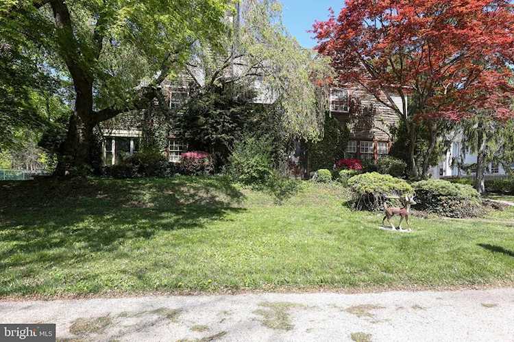 10 W Ardmore Ave Ardmore, PA 19003 | MLS PADE2045060 Photo 1