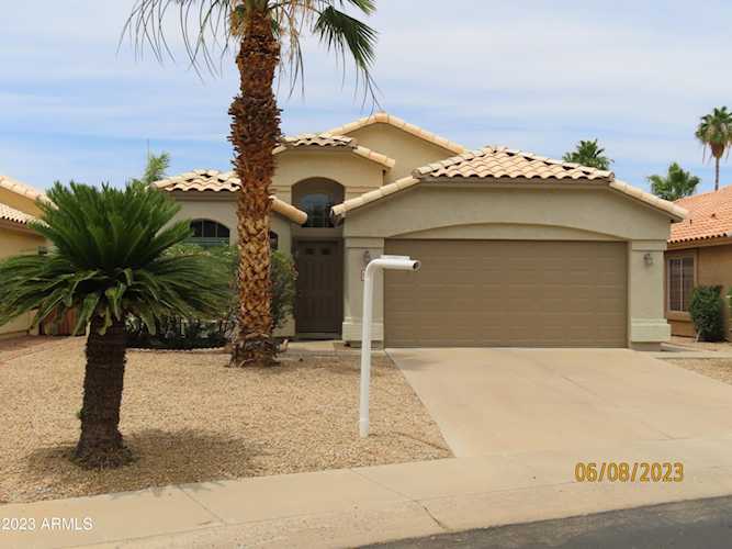 1290 W Jeanine Drive Tempe, AZ 85284 | MLS 6566822 Photo 1