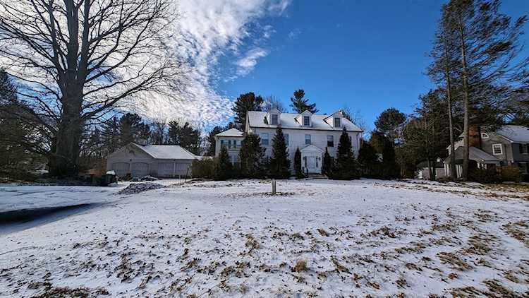 71 Newton St West Boylston, MA 01583
