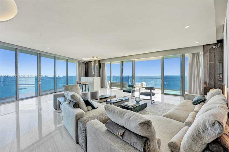 18975 Collins Ave #3700 Sunny Isles Beach, FL 33160