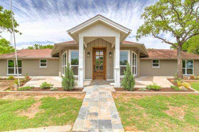 4320 Fairway Drive Granbury, TX 76049