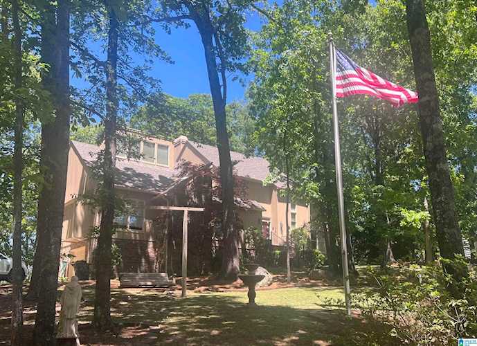 5362 Meadow Brook Road Birmingham, AL 35242