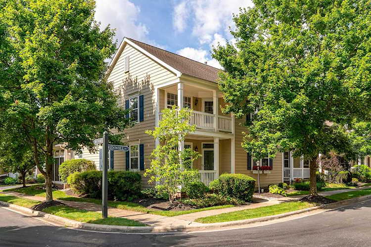 6145 Renwell Lane Columbus, OH 43230