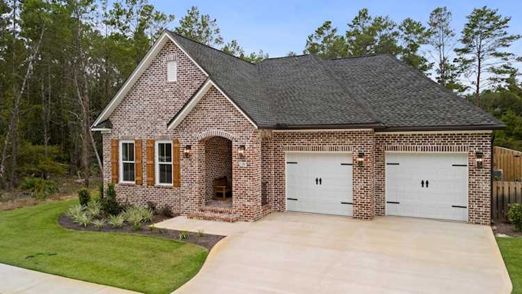239 Shimmer Circle Freeport, FL 32439