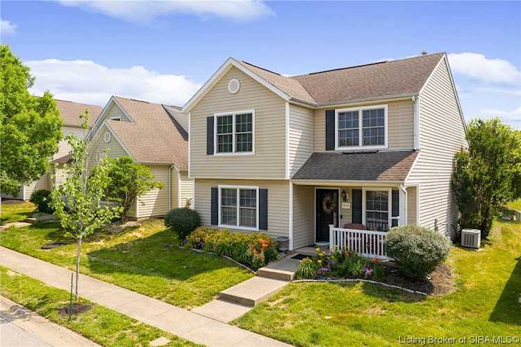 3916 Haystack Dr Jeffersonville, IN 47130 | MLS 202308181 Photo 1