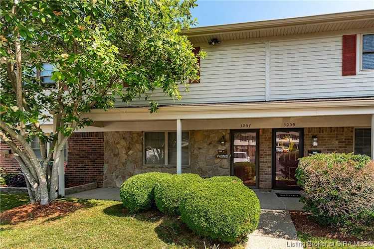 3057 Wooded Way Jeffersonville, IN 47130 | MLS 202308159 Photo 1