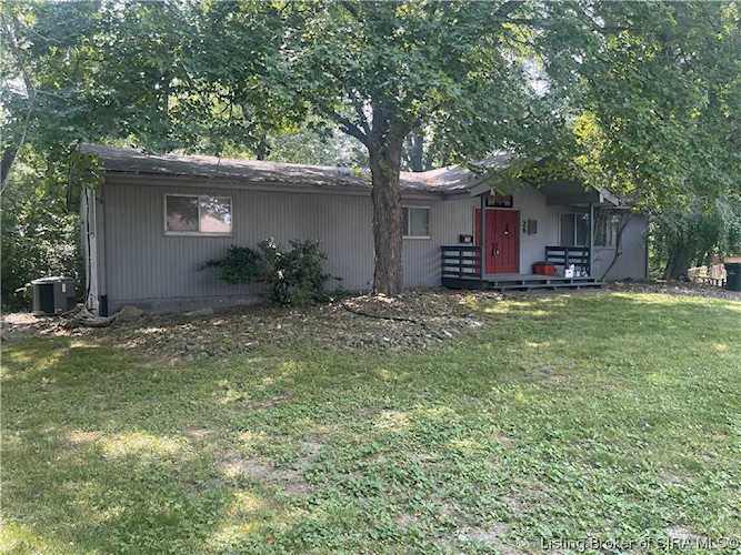 26 Portage Place Jeffersonville, IN 47130 | MLS 202308125 Photo 1