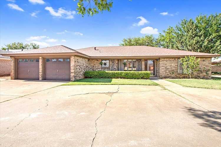 1106 15th Street Shallowater, TX 79363 | MLS 202306300 Photo 1