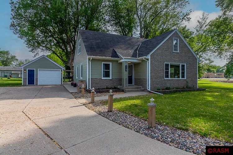 119 Sunset Circle Le Sueur, MN 56058 | MLS 7032462 Photo 1