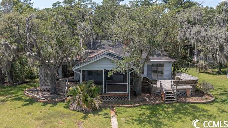 204 Whippoorwill Dr. Pawleys Island, SC 29585