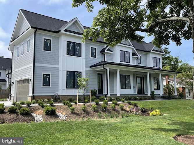 7704 Hemlock St Bethesda, MD 20817 | MLS MDMC2092270 Photo 1