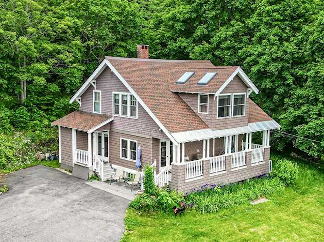 63 Middle St Hallowell, ME 04347