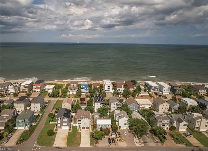 702 Vanderbilt Ave Virginia Beach, VA 23451