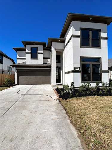15335 Algunas Plumas Street Cypress, TX 77433