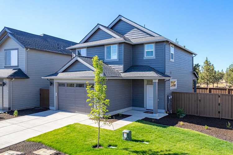 2051 NE Traditions Ct-Bend-OR-97701-Deschutes-Purcell Landing Photo 1