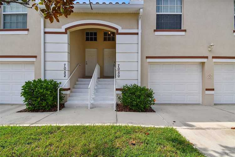 7050 Strand CIRCLE #202 Bradenton, FL 34203