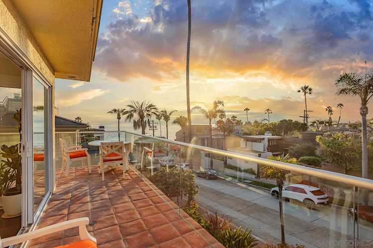 253 Gravilla La Jolla, CA 92037