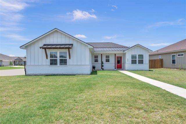 498 Dove TRL Bertram, TX 78605