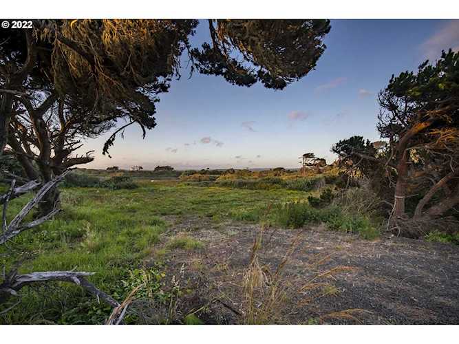 0 Jetty RD Bandon, OR 97411