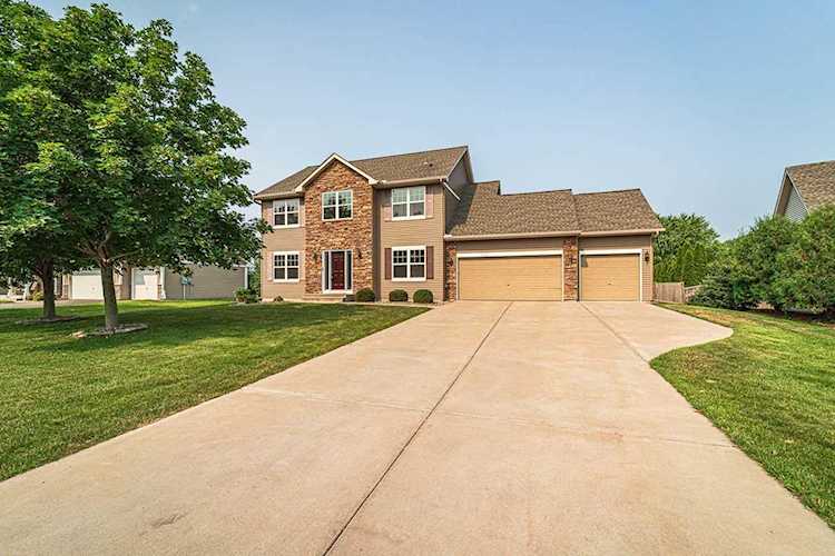 10121 Georgia Avenue N Brooklyn Park, MN 55445