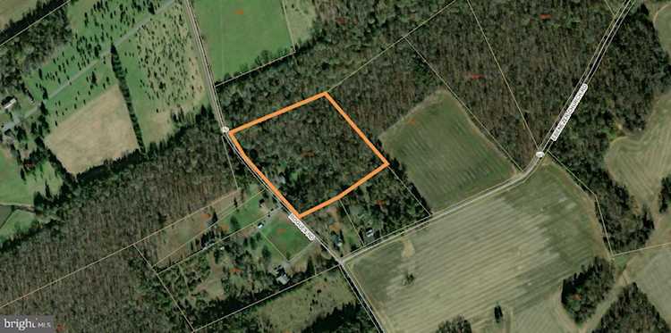 11261 Rogues Rd Midland Fauquier VA 22728 $350,000