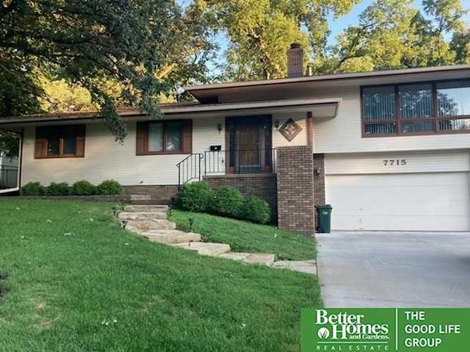7715 Highland St Ralston, NE 68127