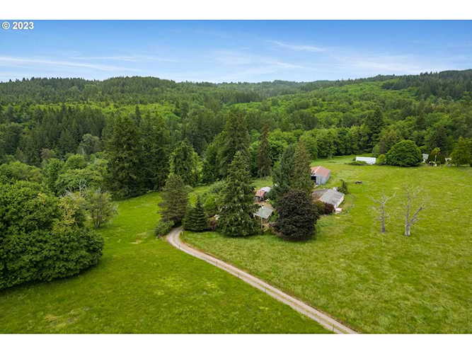 34411 SE Lazy B LN Eagle Creek, OR 97022 | MLS 23112775 Photo 1