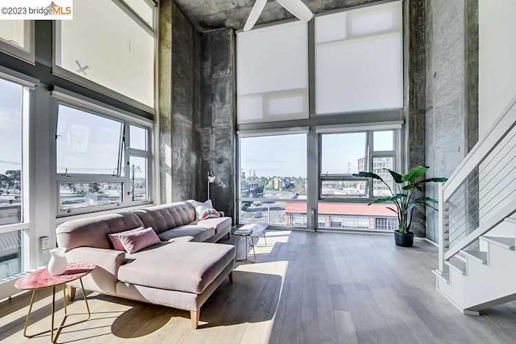 311 Oak St #523 Oakland, CA 94607