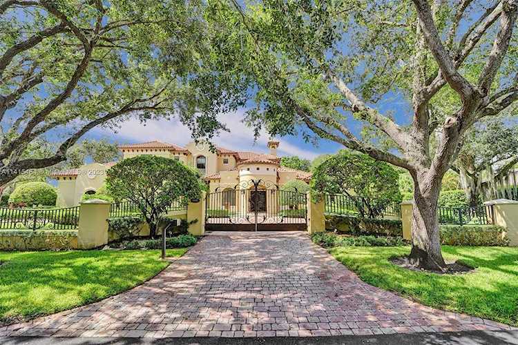 6000 Moss Ranch Rd Pinecrest, FL 33156